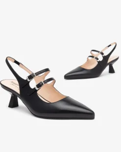 Chanel a Punta in Pelle Nera Tacco Rocchetto