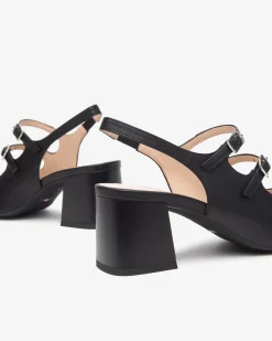 Chanel con Tacco in Pelle Nera