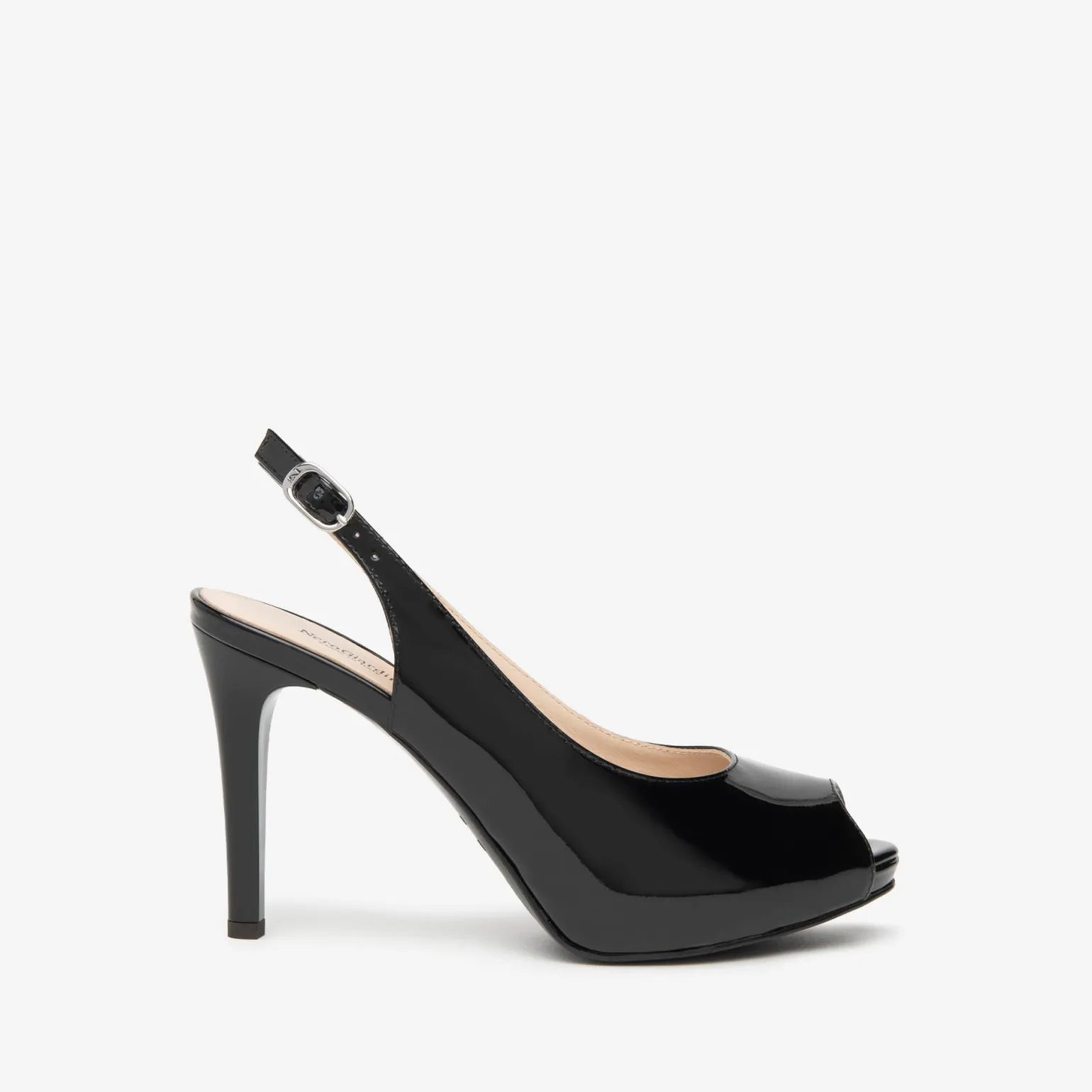 Chanel Spuntato Vernice Nero Premium Collection