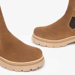 Chelsea Donna Camoscio Malto