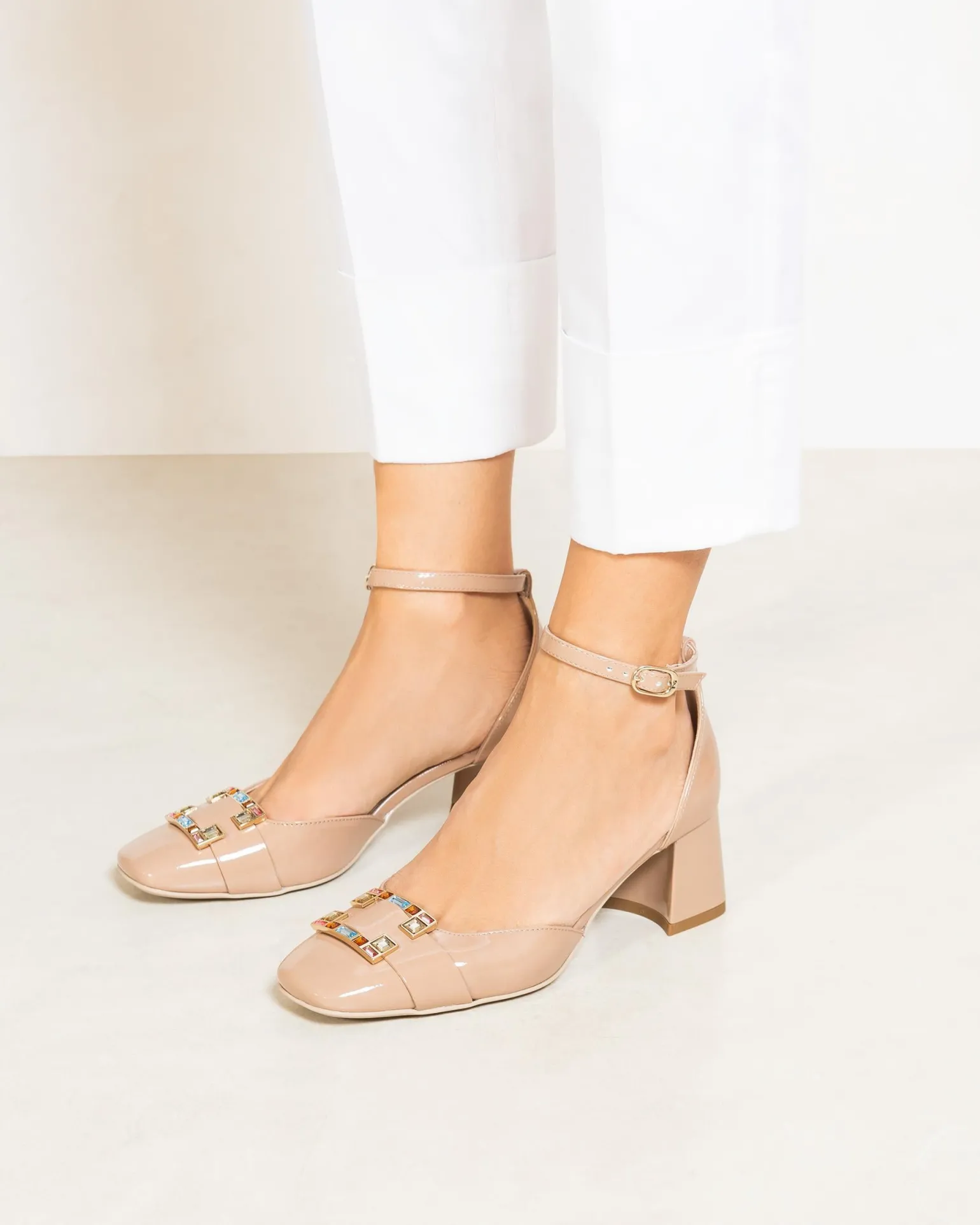 Decolletè Pump Vernice Nude