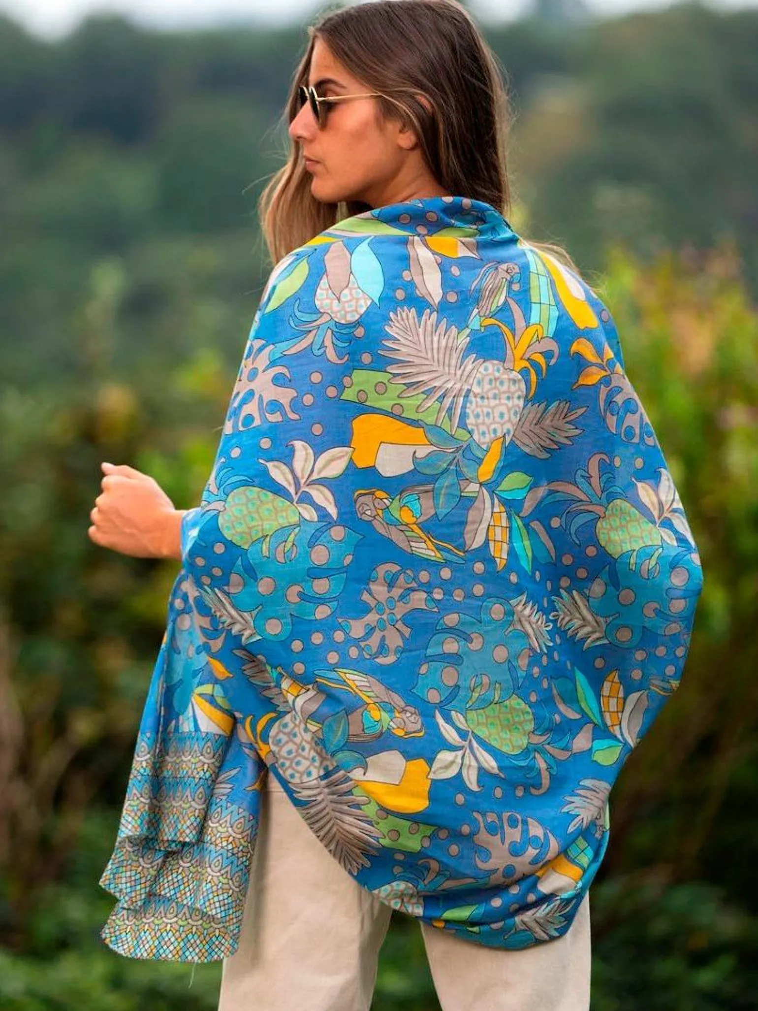 Foulard Pareo in Cotone Stampato Fantasia Blu