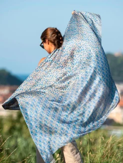 Foulard Pareo in Seta Stampa Azzurro