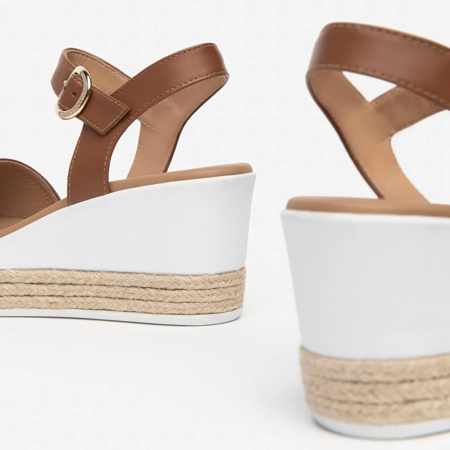 Sandali Donna Zeppa Cognac