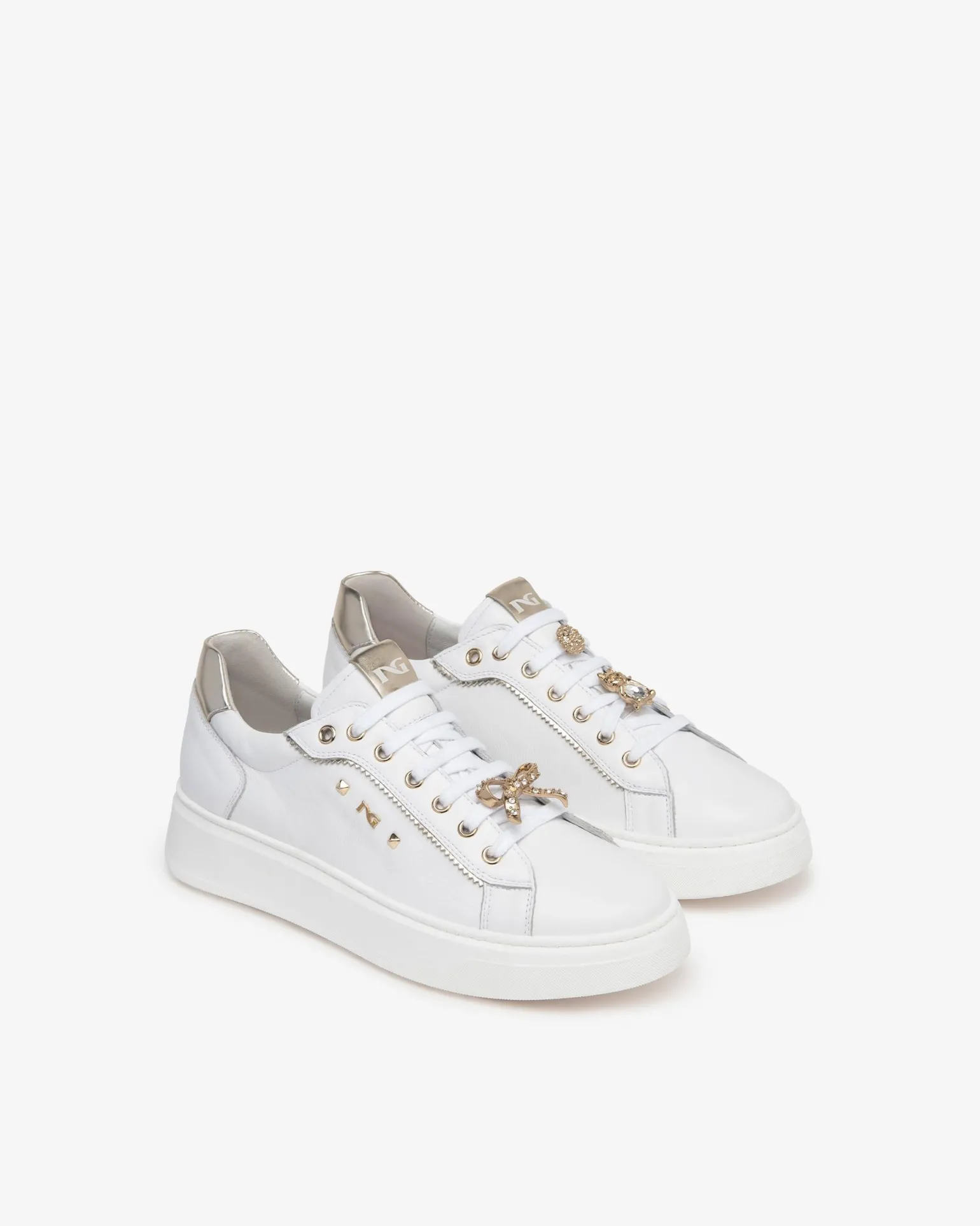 Sneakers Bassa Donna in Pelle Bianca con Charms