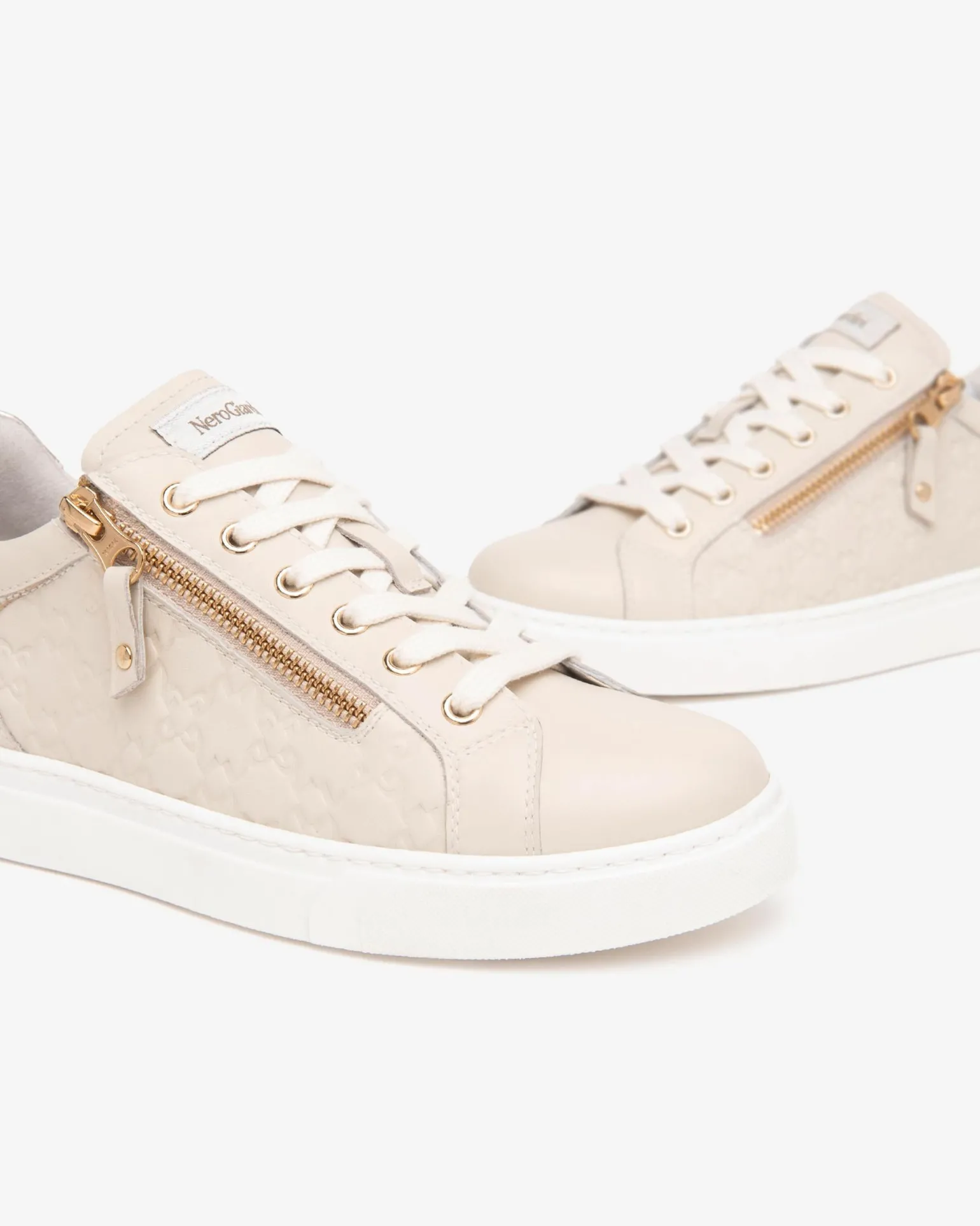 Sneakers Donna Bassa in Pelle Milk